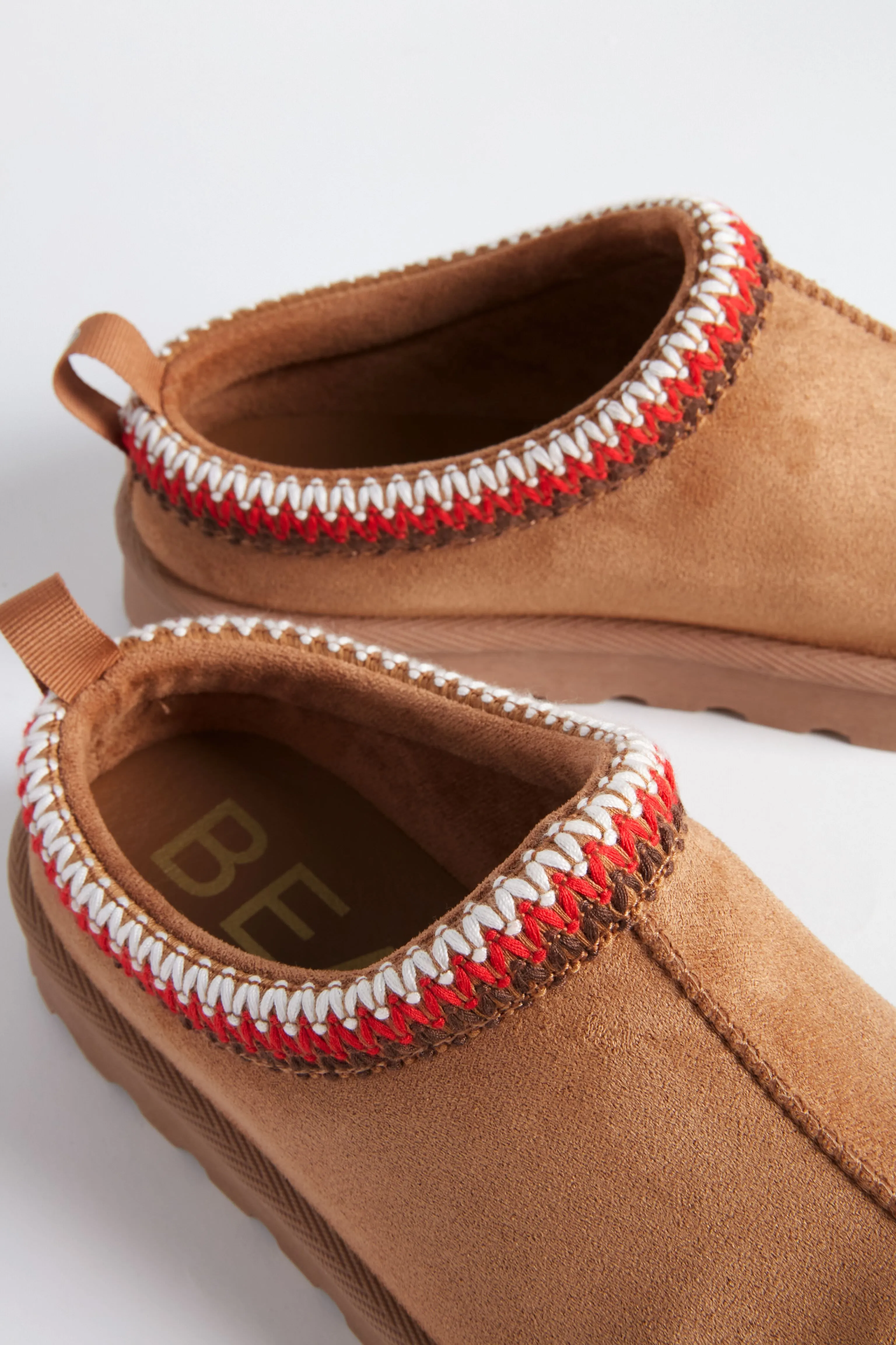 Cognac Zen Slippers