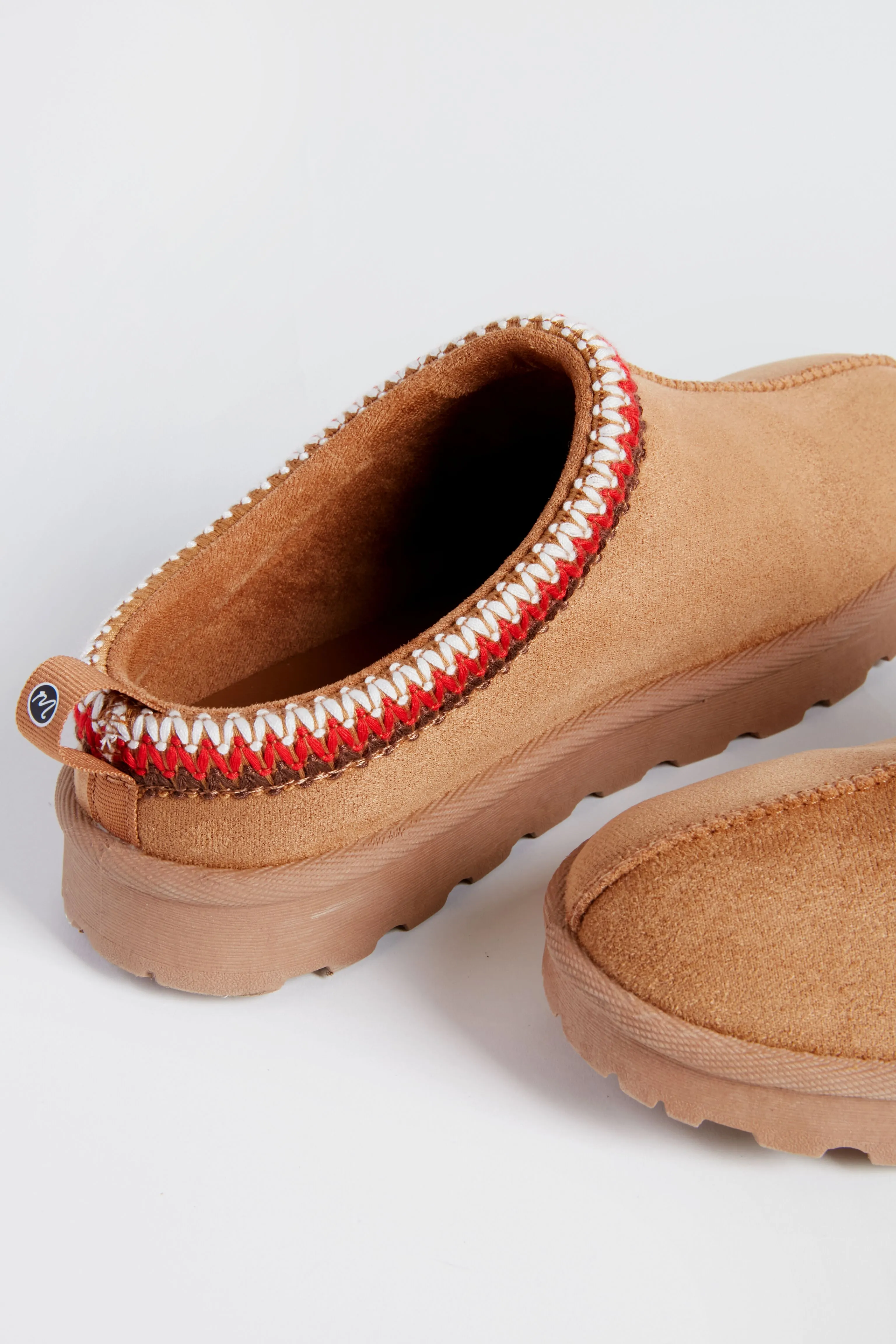 Cognac Zen Slippers