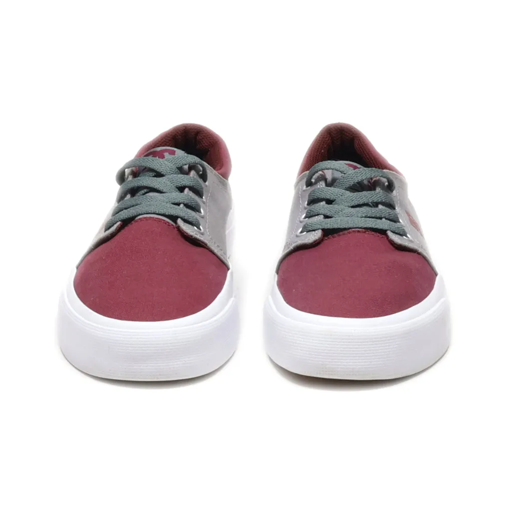 Dc Shoes Trase Tx Low-Top Sneakers Leather Maroon Colour For Women