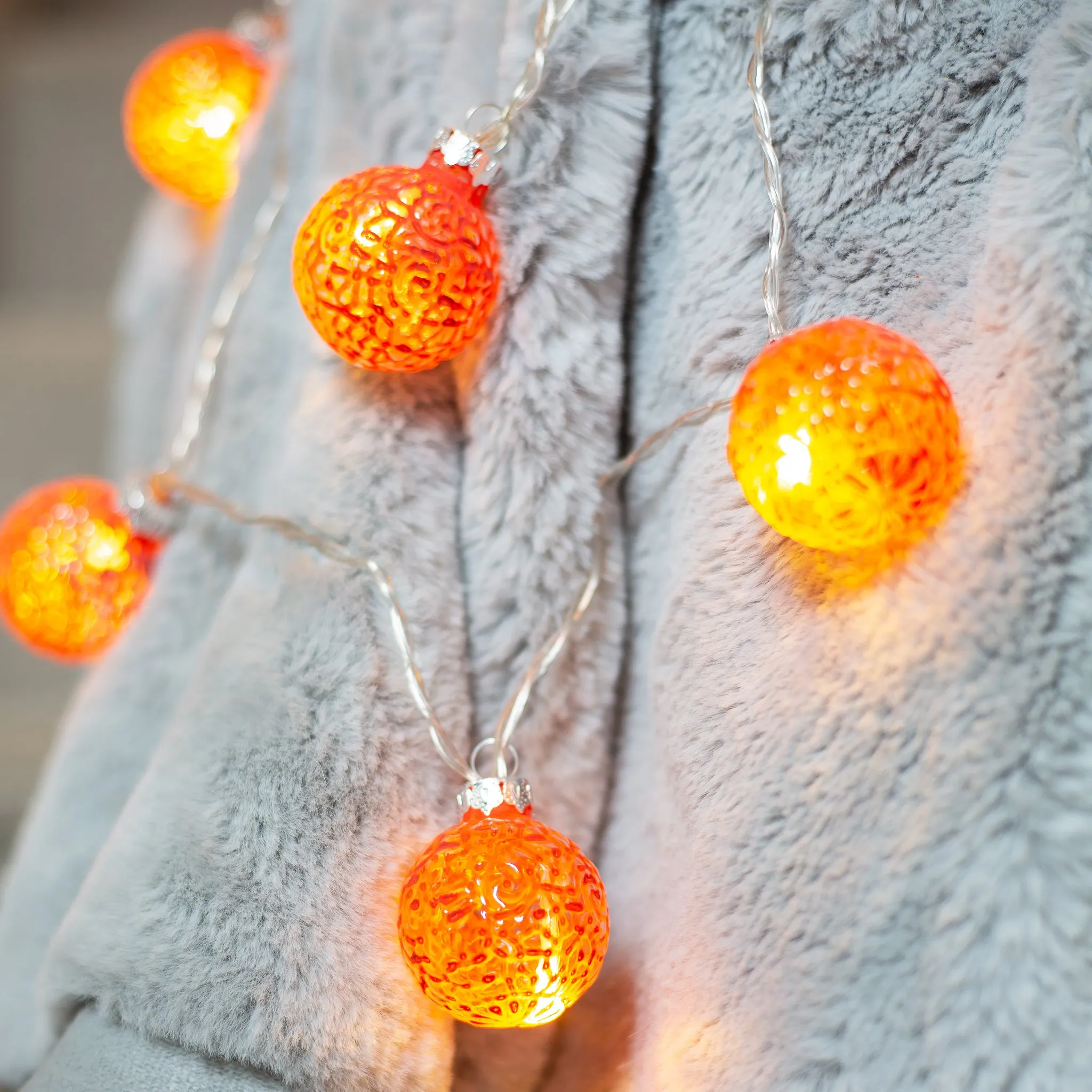 Glass Baubles Garland String Lights 8 LEDs Red