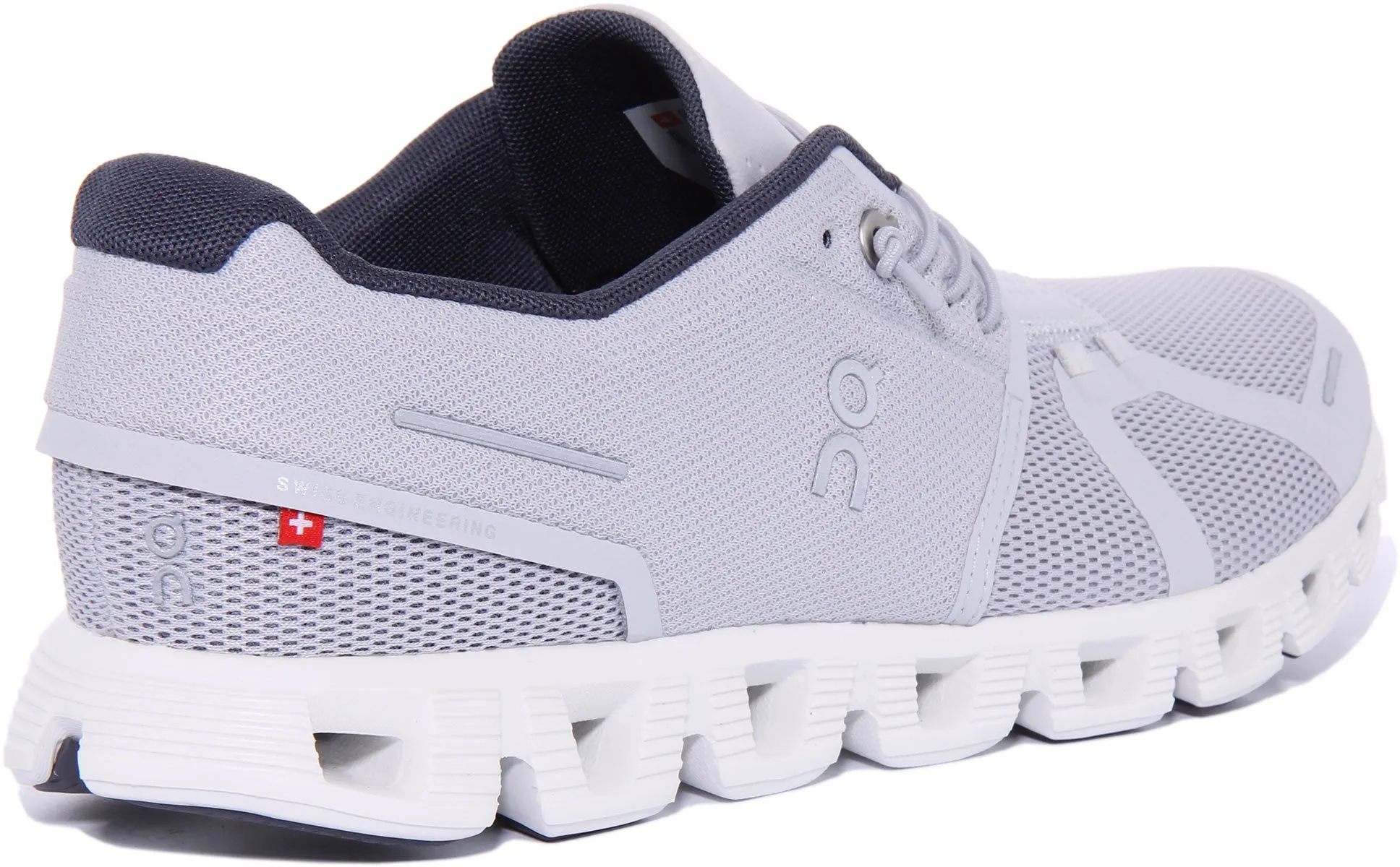 On Running Cloud 5 In Light Grey For Men